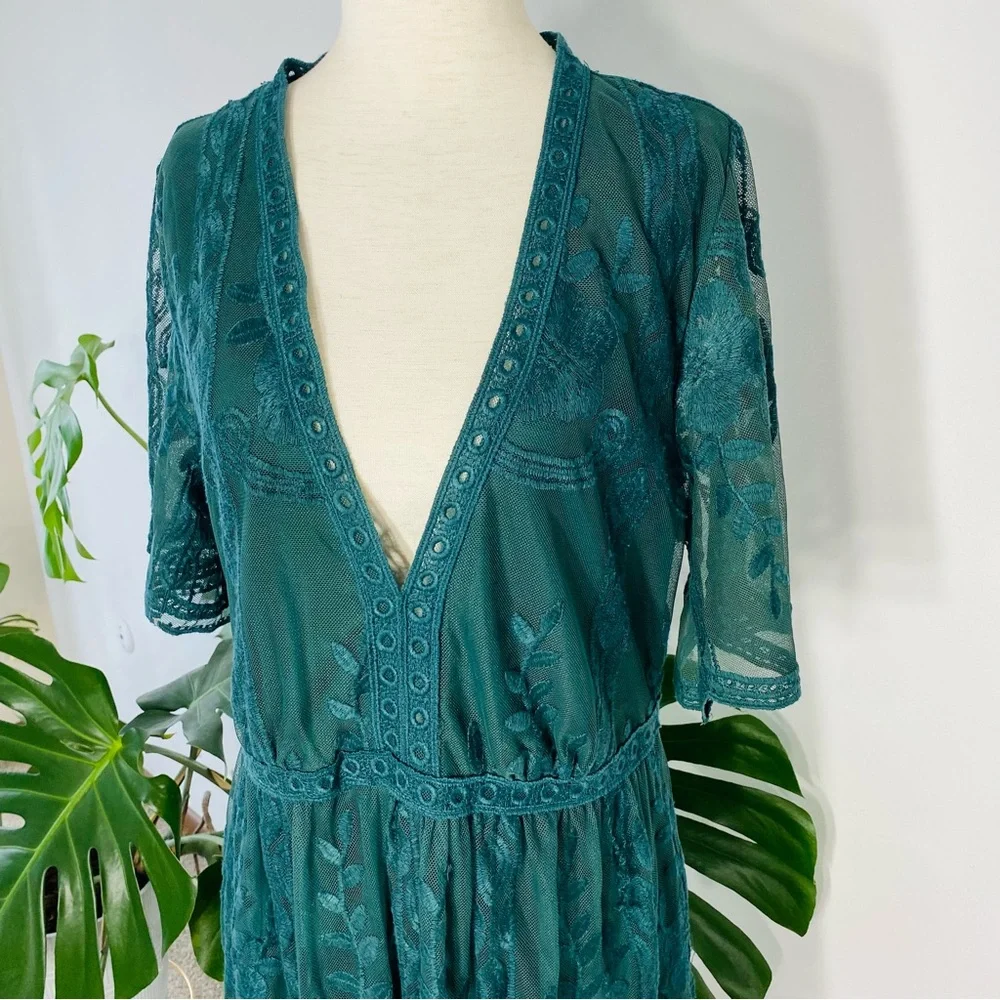 Bella Ella Light My Fire dress - Picture 3 of 10